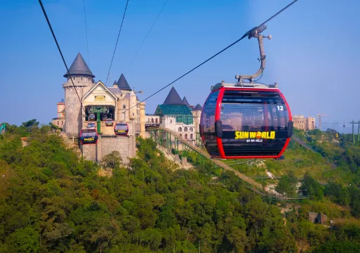 「法式童話山城」巴拿山旅遊度假區