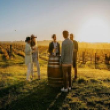 澳洲悉尼7天Chill嘆之旅- ✨特別增遊【繽紛悉尼燈光音樂節】2026年5月19日至6月10日出發的團隊適用，/獵人谷葡萄酒莊/悉尼歌劇院導賞遊/羊駝農莊/追蹤海豚之旅/藍山國家公園