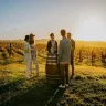 澳洲悉尼7天Chill嘆之旅- 獵人谷葡萄酒莊品酒及午餐/悉尼歌劇院導賞遊/羊駝農莊/追蹤海豚之旅/藍山國家公園包乘坐高空纜車、叢林纜車及52度鐵路列車/與樹熊合照(每人一相)