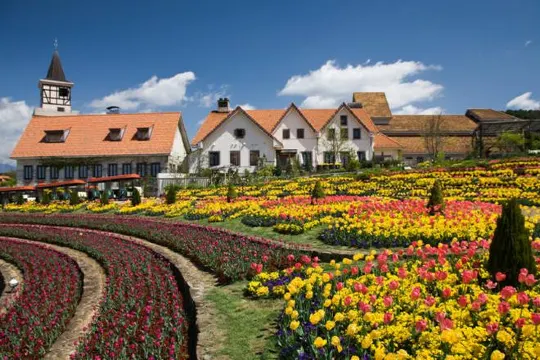 飄零燕四季花園