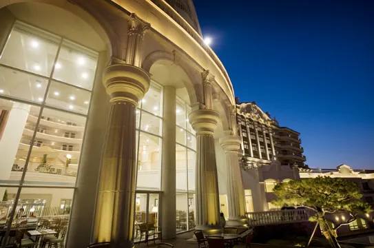 la  sol Beach Resort