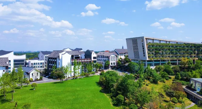 三岔湖環球融創天堂洲際飯店