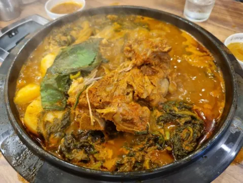 馬鈴薯仔豬骨鍋