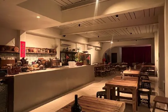 馬來粵菜+每人一杯雞尾酒