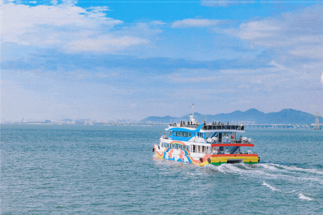 海上彩虹號遊船