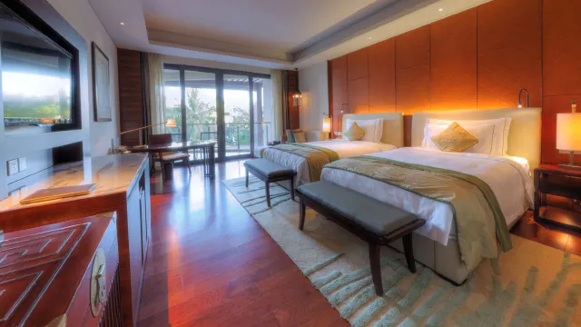 行政園景房雙床