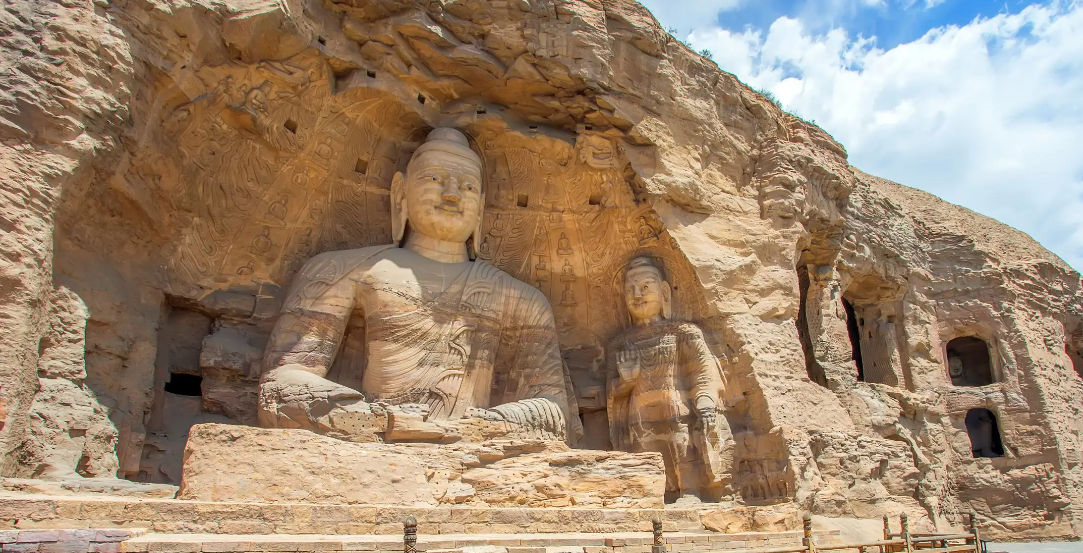 雲岡石窟