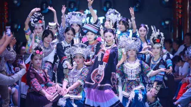 凱里苗侗風情園~村T表演秀