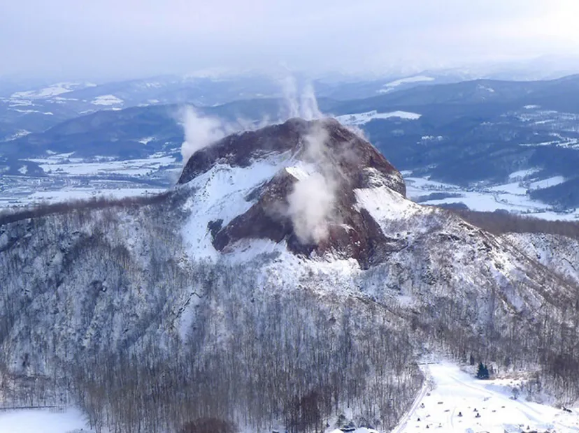 有珠火山