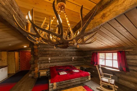 Kakslauttanen Arctic Resort