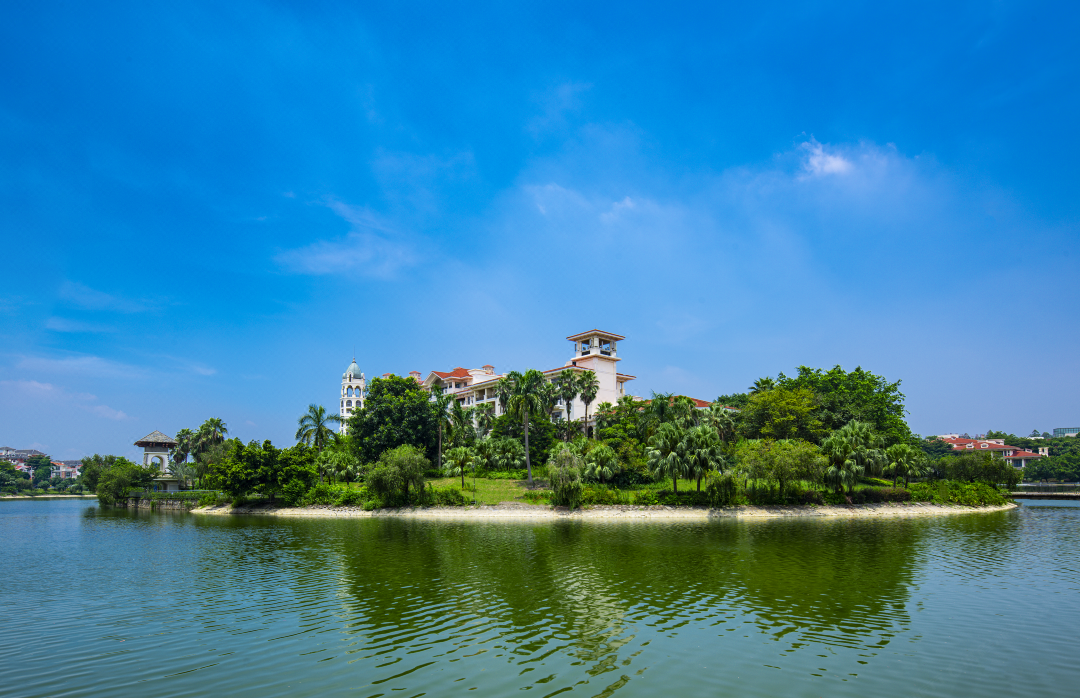 鶴山東古玥湖酒店