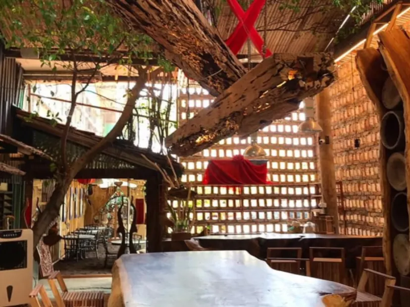 新源隆原木咖啡館