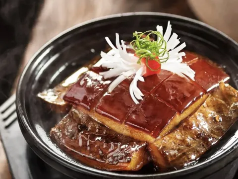 《外婆家》杭幫菜 ~招牌红燒肉