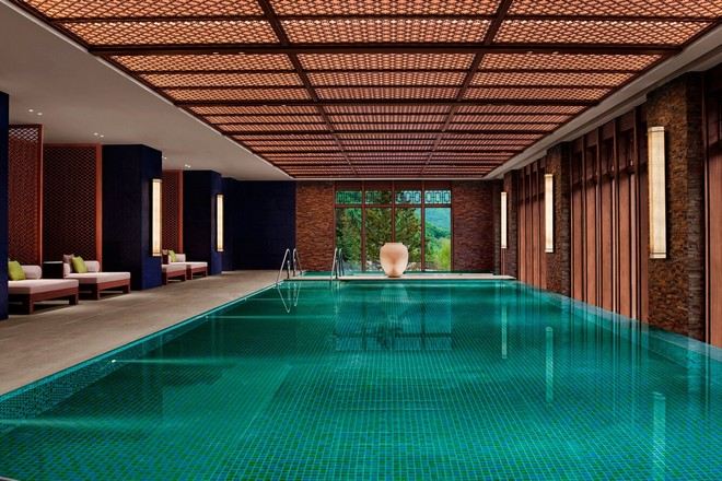 日賽谷麗思卡爾頓隱世酒店