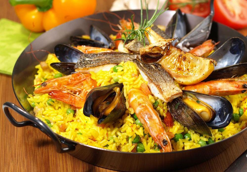 酒店豐富自助晚餐