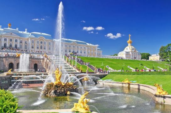 彼得夏宮噴泉
