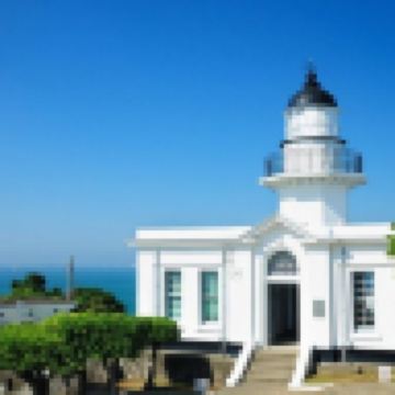 高雄+台北+嘉義+台中5天團 旗津星空隧道、燈塔、老街、旗后市場、鼓山(包渡輪)、三井OUTLET、荷蘭村、 達娜伊谷自然生態公園