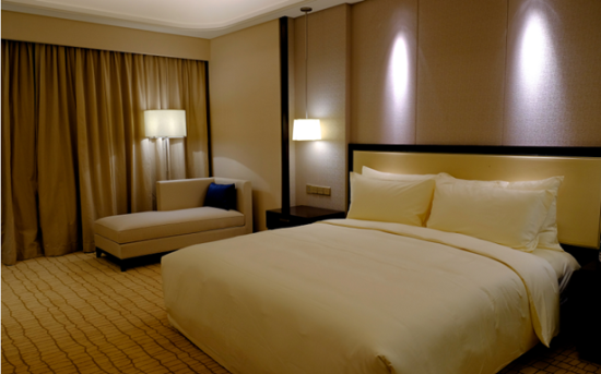 增城保利皇冠假日酒店