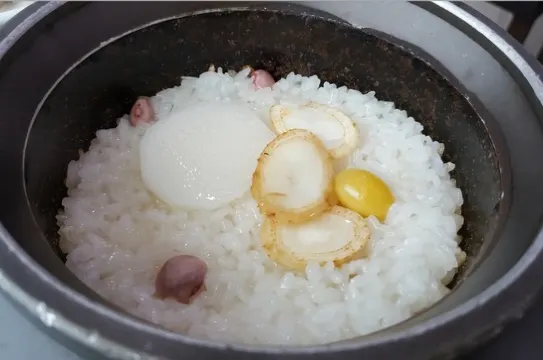 人蔘鍋飯料理