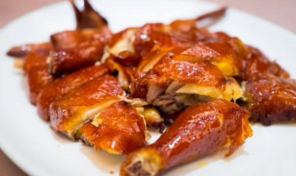 荔枝柴古法燒雞（沙溪三寶之一）