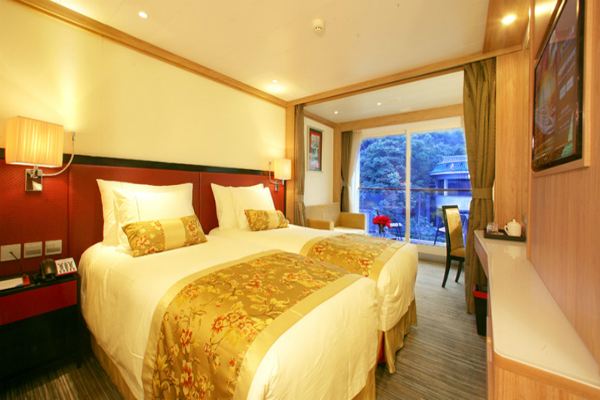 世紀傳奇號江景露台房