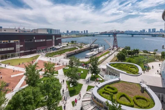 豐洲LaLaport