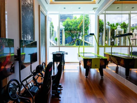 Grande Centre Point Hotel Terminal 21