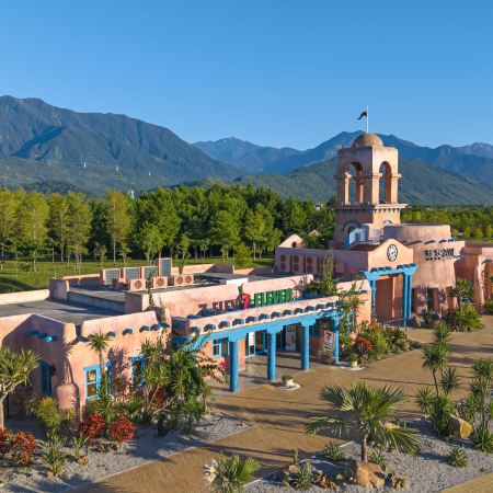 台北+宜蘭+花蓮 全新理想PAARK水岸生活~運河遊船體驗 溫泉美景5天團  宜蘭溫泉酒店(客房設私人溫泉池)、三奇美徑、安農溪分洪堰*再減$160 憑指定中銀咭推廣碼 《BOC160A2》