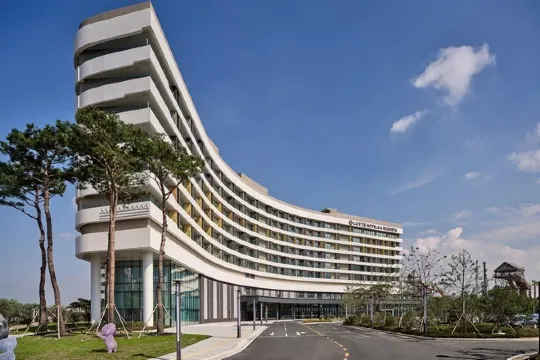 Lotte Hotels & Resorts Gimhae