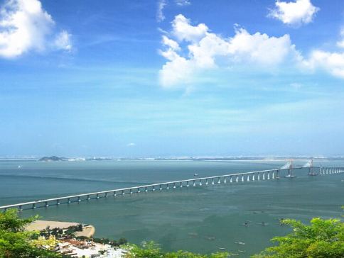 《深度「潮」遊+高鐵》連續3晚汕頭澄海智選假日酒店 國家4A級風景區「南澳島」暢遊湘子橋(重本包上橋) 龍湖古寨 【任食一人一鍋金牌牛肉火鍋】【獅頭鵝風味宴】 潮州美食純玩4天團