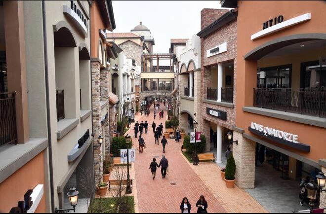 始興新世界名牌Outlet