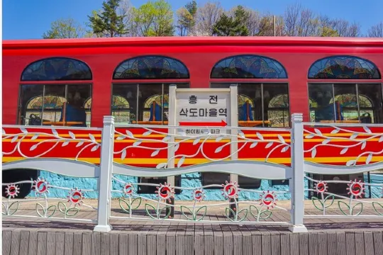 之字形蒸汽觀光火車體驗