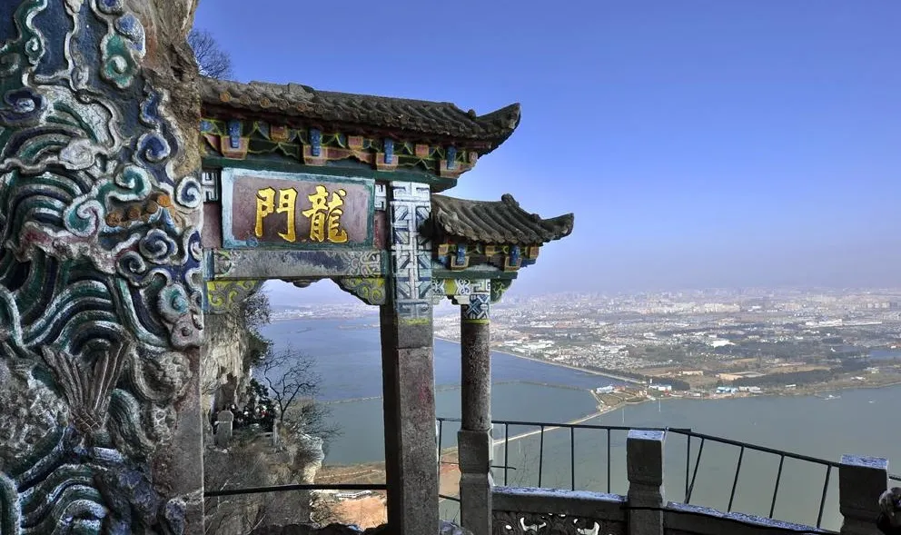 西山龍門
