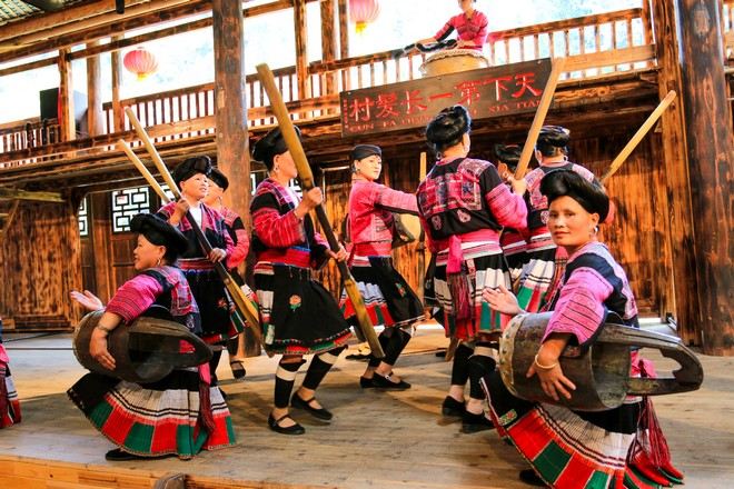 黃洛瑤寨長髮村