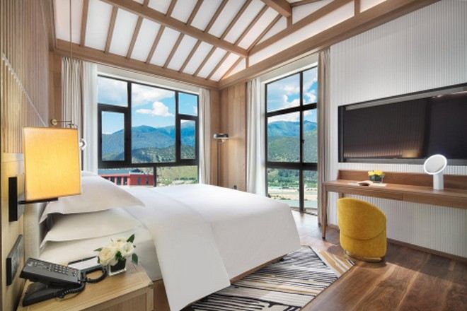 林芝悅皇冠度假酒店