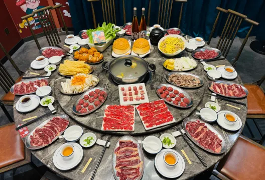 五洞牛肉火鍋宴(任食鮮切嫩肉+任食香口肥牛)