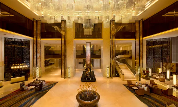 中山利和希爾頓酒店