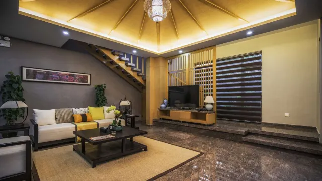 鶴鳴洲櫻花溫泉度假村