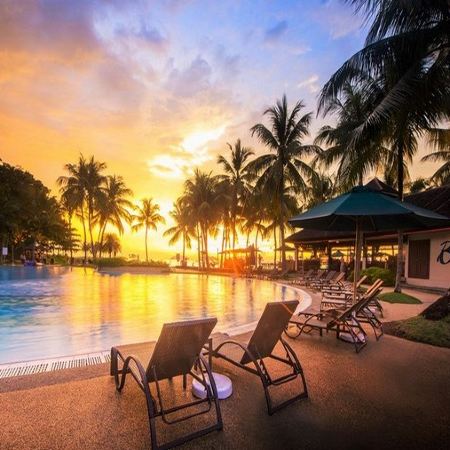 汶萊+沙巴 天空之鏡6天團《保證連續4晚》沙灘度假酒店The Pacific Sutera Hotel 、汶萊(傑米清真寺、水鄉村落) 、沙巴(River Bay Beach海河灣)
