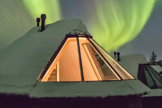 玻璃酒店(Northern Light Village Aurora Cabins)