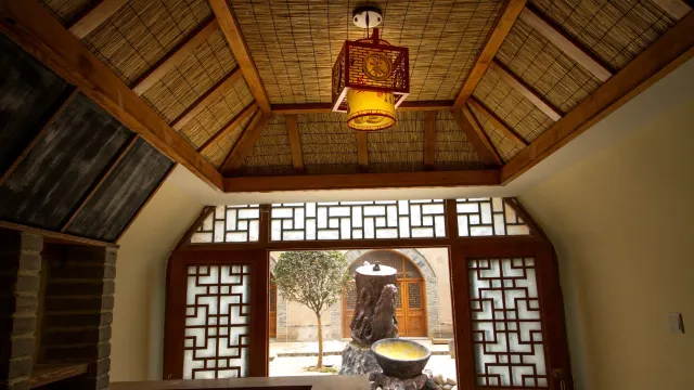 陝州天井地坑院