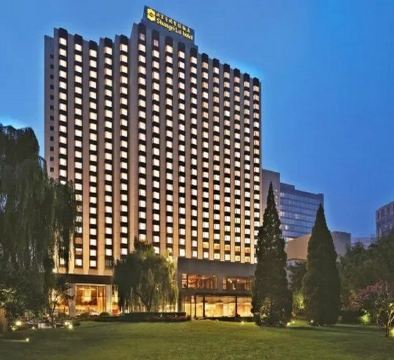 北京奢華酒店、四大世界遺產5天豪華團 【全程入住《獨家》Shangri-La香格里拉飯店】四大世界遺產~故宮、居庸關長城、頤和園、天壇公園、三輪車胡同遊、四合院DIY包餃子、入內參觀冰絲帶