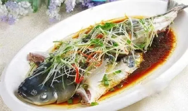 老菜譜醬蒸海鱸魚