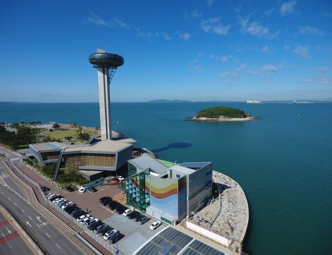 始華湖月亮展望台