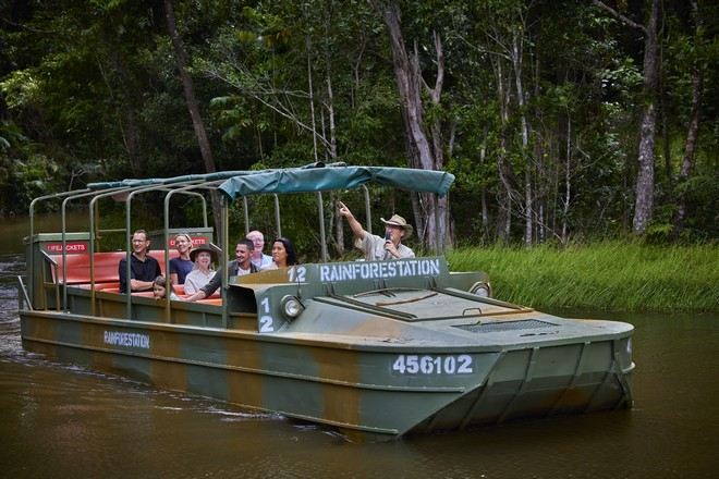 ARMY DUCK水陸兩用軍
