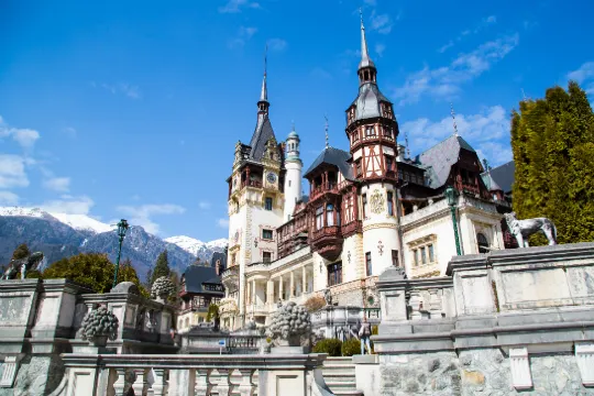 佩雷斯城堡夏宮