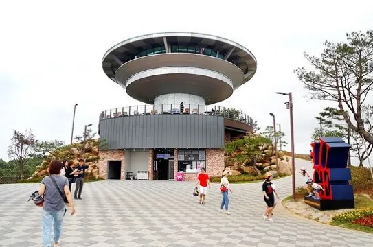 江華島LUGE斜坡滑車旋轉展望台