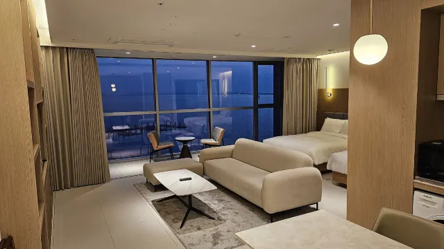 始興Wave M Hotel West