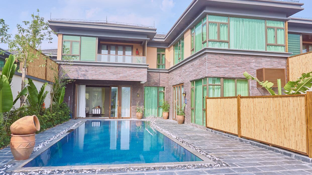 鶴鳴洲溫泉度假村