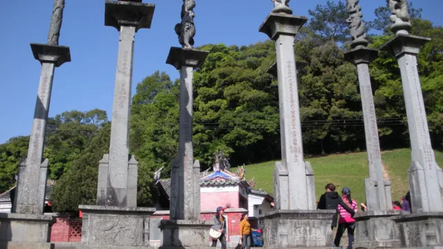 南靖土樓塔下村